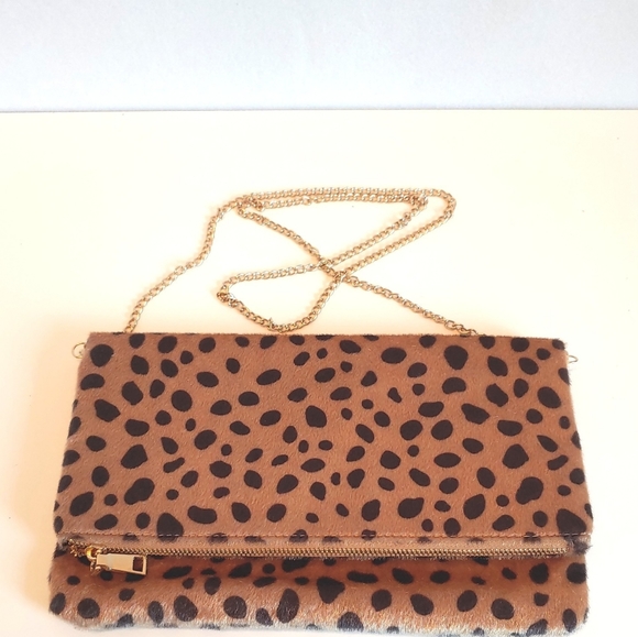 Animal print shoulder crossbody envelope bag - Picture 3 of 8